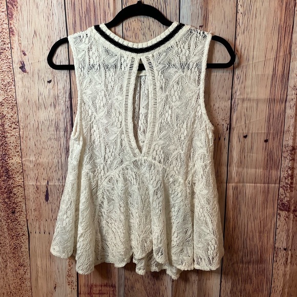 Free People | Soft White Lace Peplum Knit Neckline Tank, Small - Picture 3 of 4
